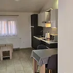 Mare Zára